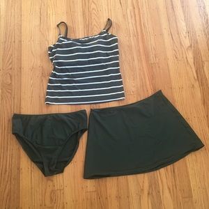 2/$20 3 piece olive swimsuit 1X - NWOT